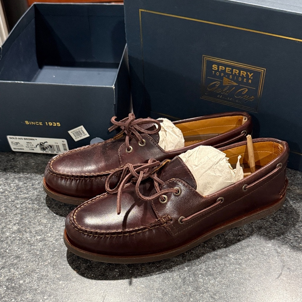 Sperry Men's Dark Brown Leather Gold Cup Boat Shoes size 10.5